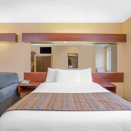 Microtel Inn & Suites By Wyndham Kannapolis/Concord Exterior foto
